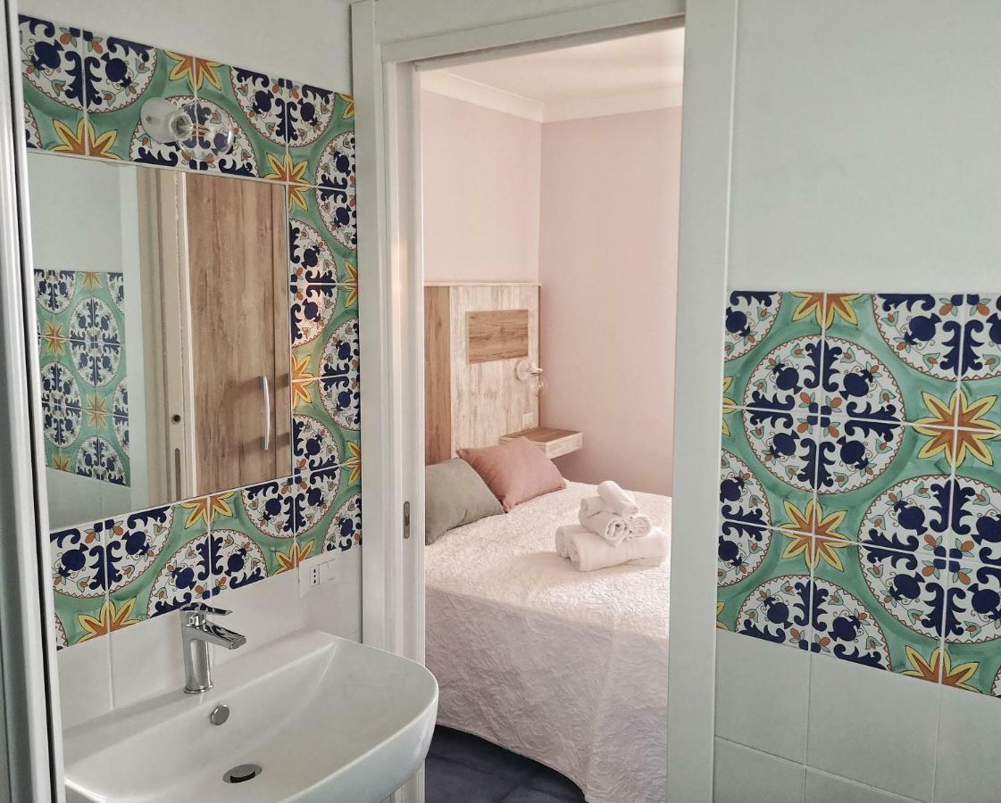 A Casa Di Noemi Otel Pizzo  Dış mekan fotoğraf